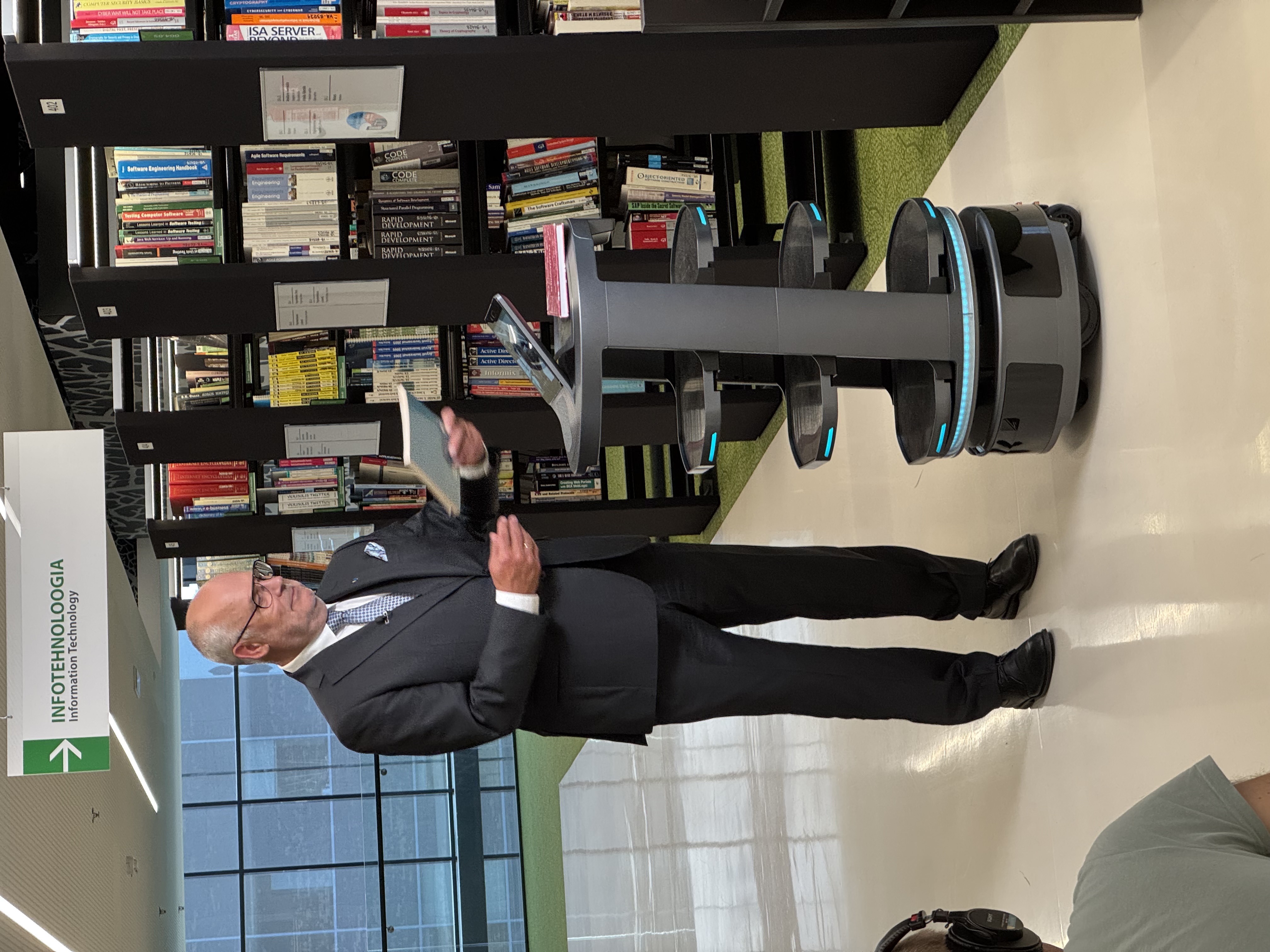 Robots on Stage with the Estonian President – A Moment to Remember